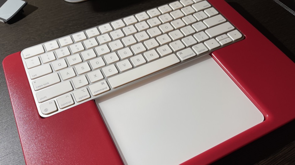 MacBookと同じ配置で使えるトレイ-8